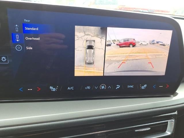 2024 Chevrolet Traverse LS w/1LS