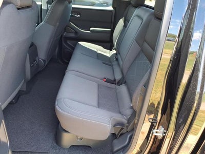 2025 Nissan Frontier Crew Cab 4x2 SV