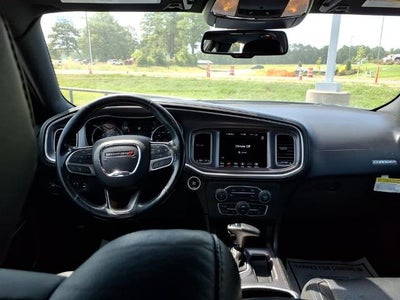2020 Dodge Charger SXT RWD