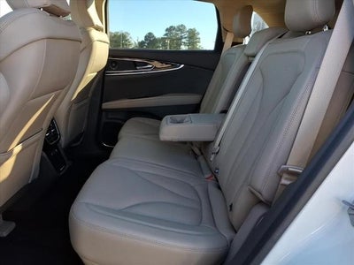 2022 Lincoln Nautilus Reserve FWD