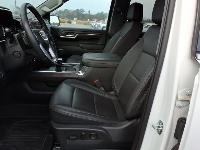 2023 GMC Sierra 1500 Crew Cab Short Box 4-Wheel Drive SLT