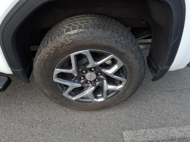 2023 GMC Sierra 1500 Crew Cab Short Box 4-Wheel Drive SLT