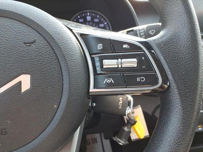 2023 Kia Forte LXS IVT