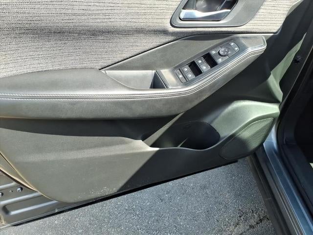 2023 Nissan Rogue FWD SV