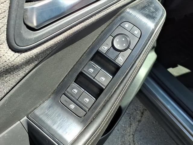 2023 Nissan Rogue FWD SV