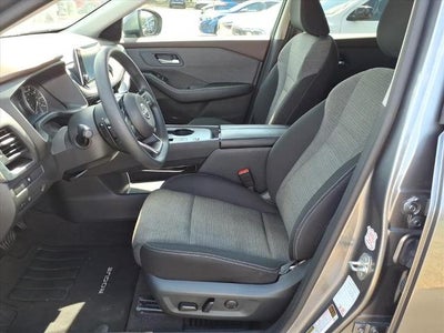 2023 Nissan Rogue FWD SV