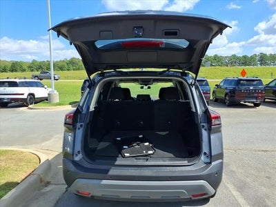 2023 Nissan Rogue FWD SV