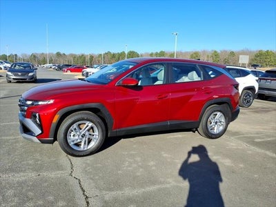 2026 Hyundai TUCSON SE FWD