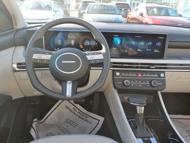 2026 Hyundai TUCSON SE FWD