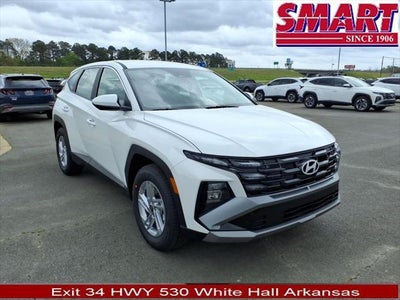 2026 Hyundai TUCSON SE FWD