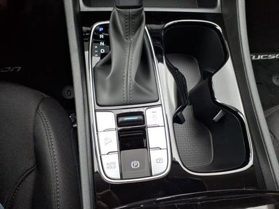 2026 Hyundai TUCSON SE FWD