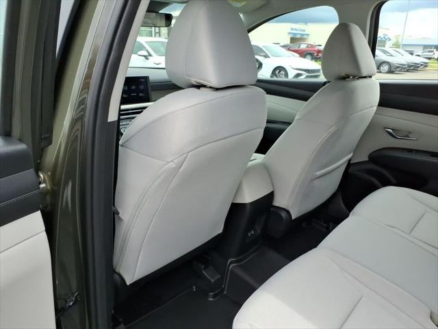 2026 Hyundai TUCSON SE FWD