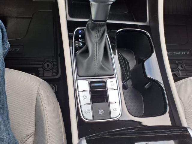 2025 Hyundai TUCSON SEL FWD