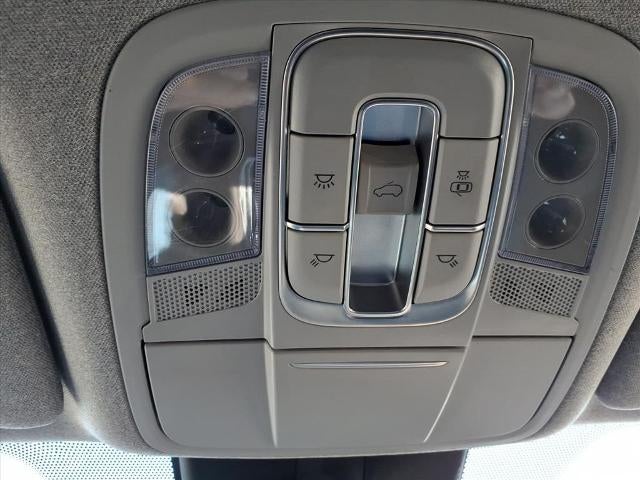 2020 Hyundai SANTA FE Limited 2.0T Auto FWD