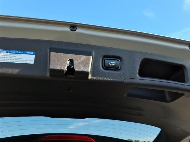 2020 Hyundai SANTA FE Limited 2.0T Auto FWD