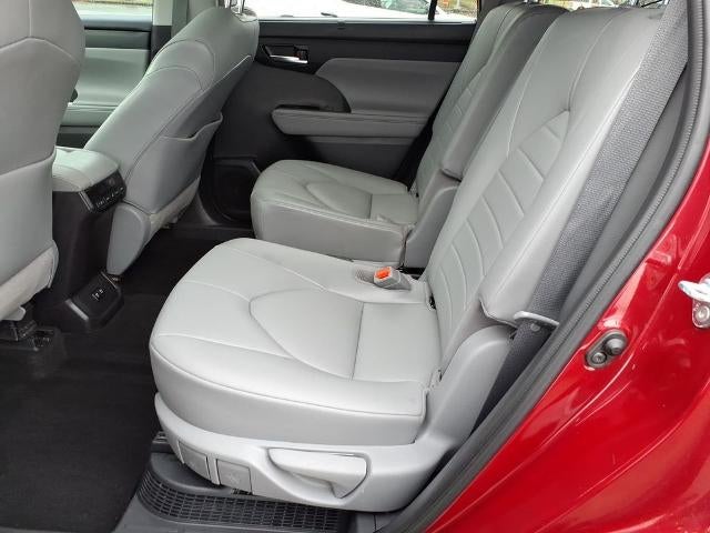 2021 Toyota Highlander Hybrid XLE FWD (Natl)