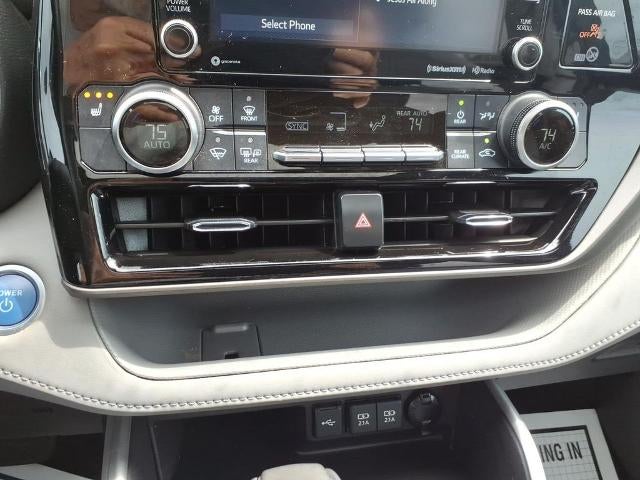 2021 Toyota Highlander Hybrid XLE FWD (Natl)