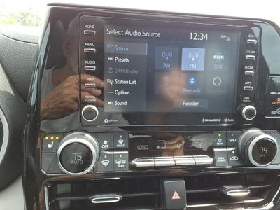 2021 Toyota Highlander Hybrid XLE FWD (Natl)