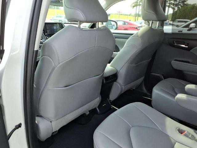 2021 Toyota Highlander XLE FWD (Natl)