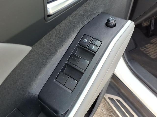 2021 Toyota Highlander XLE FWD (Natl)