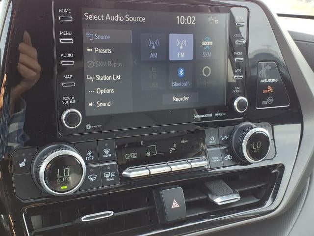 2021 Toyota Highlander XLE FWD (Natl)