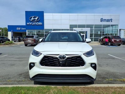 2021 Toyota Highlander XLE FWD (Natl)