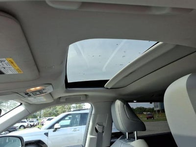 2021 Toyota Highlander XLE FWD (Natl)