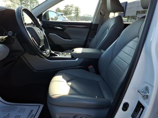 2021 Toyota Highlander XLE FWD (Natl)