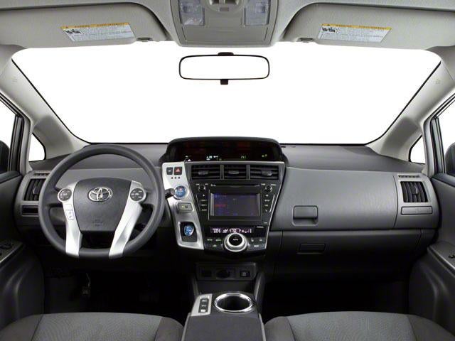 2013 Toyota Prius v 5dr Wgn Two (Natl)