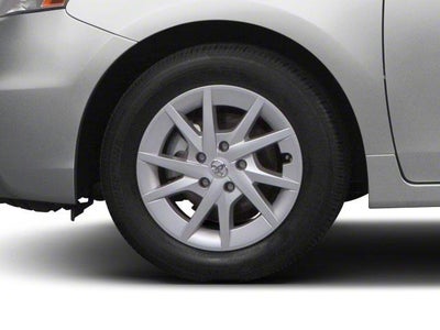 2013 Toyota Prius v 5dr Wgn Two (Natl)