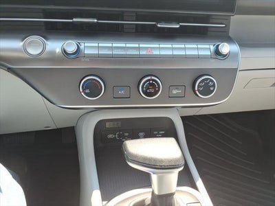 2026 Hyundai KONA SE FWD