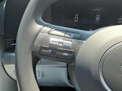 2026 Hyundai KONA SE FWD