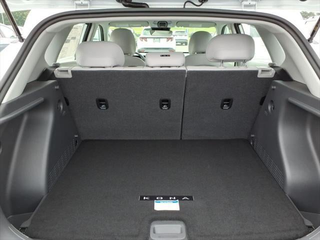 2026 Hyundai KONA SE FWD
