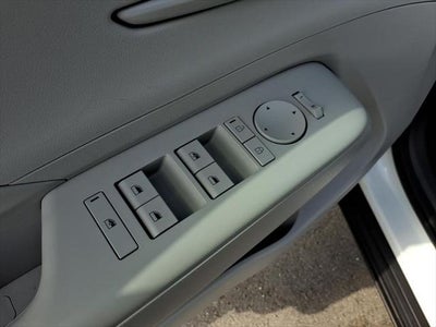 2026 Hyundai KONA SE FWD