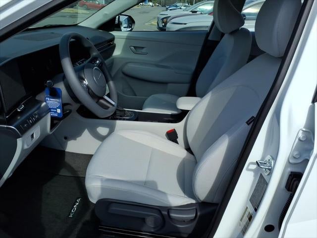 2026 Hyundai KONA SE FWD