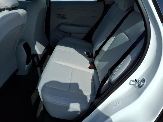 2026 Hyundai KONA SE FWD