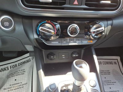 2023 Hyundai KONA SEL Auto FWD