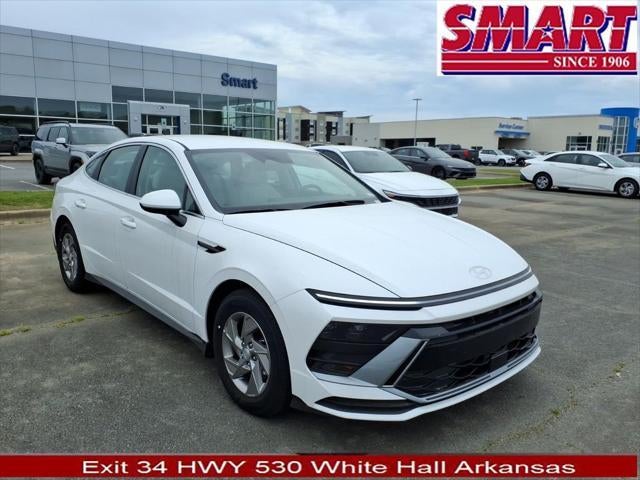 2026 Hyundai Sonata SE's photo