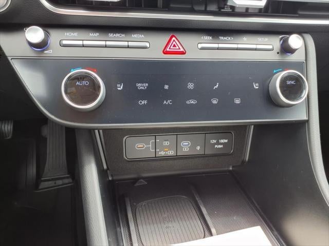 2025 Hyundai SONATA HYBRID SEL