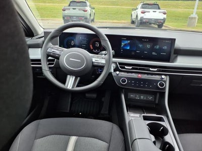 2025 Hyundai SONATA HYBRID SEL