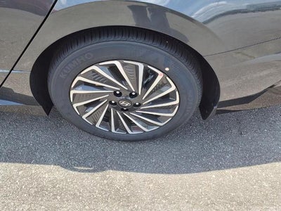 2024 Hyundai SONATA HYBRID Limited 2.0L