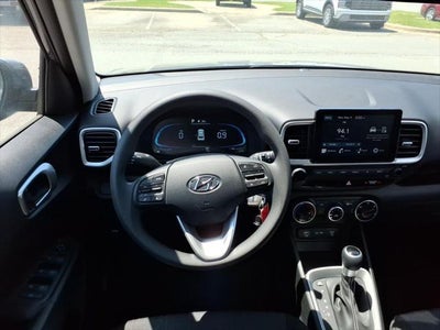 2026 Hyundai VENUE SE
