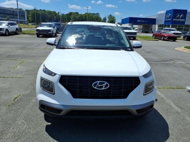 2026 Hyundai VENUE SE