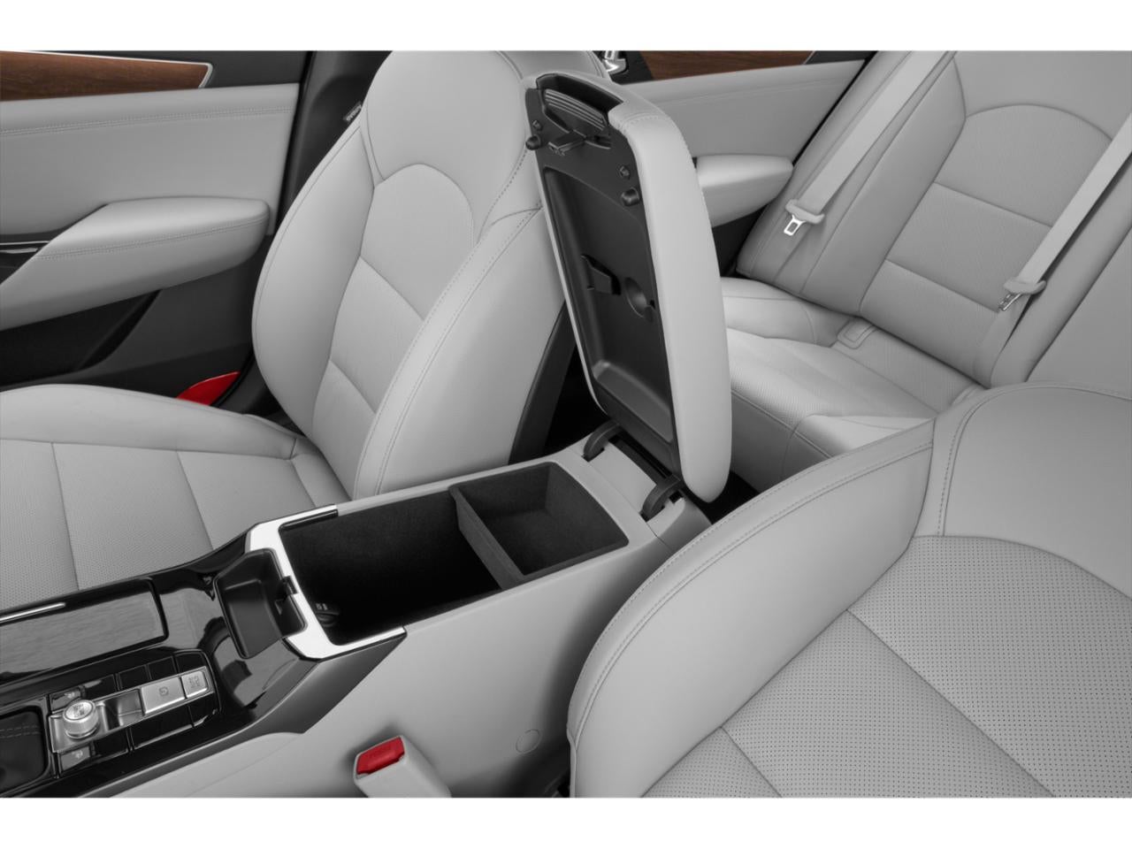 2020 Kia Cadenza Technology Sedan