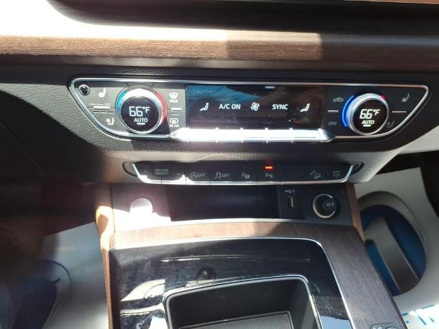 2023 Audi Q5 S line Prestige 45 TFSI quattro