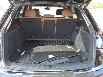 2023 Audi Q5 S line Prestige 45 TFSI quattro
