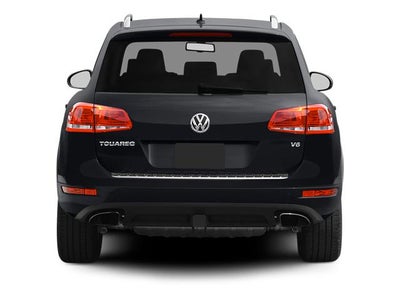 2014 Volkswagen Touareg 4dr 3.6L Lux