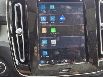 2023 Volvo XC40 B4 FWD Ultimate Bright Theme