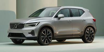 2023 Volvo XC40 B4 FWD Ultimate Bright Theme